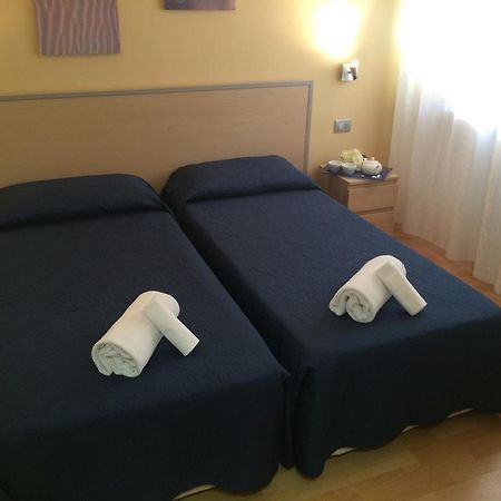 Hotel Butterfly Montecatini Terme Zimmer foto