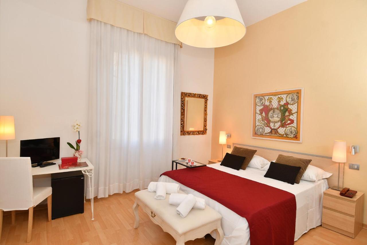 Hotel Butterfly Montecatini Terme Exterior foto